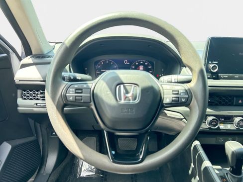 Used 2023 Honda Accord LX image 16