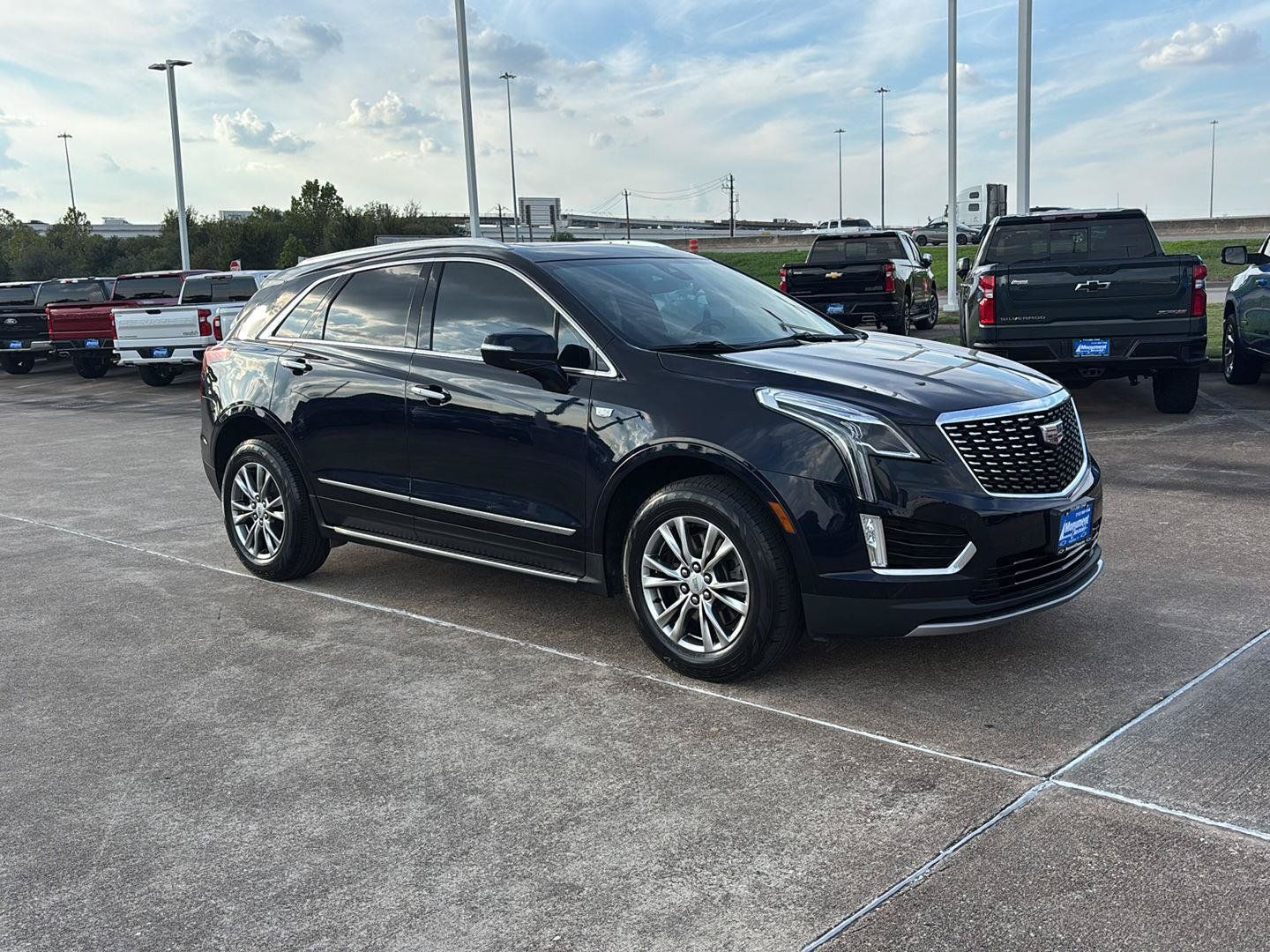 Used 2022 Cadillac XT5 Premium Luxury FWD image 6