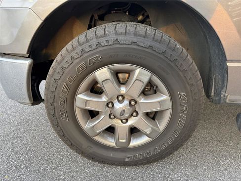 Used 2014 Ford F150 XLT w/ Equipment Group 302A Luxury image 8