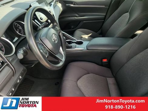 Used 2024 Toyota Camry LE FWD image 14