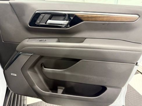 New 2026 Chevrolet Tahoe High Country image 25