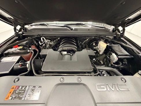 Certified 2020 GMC Yukon XL Denali w/ Open Road Package image 35