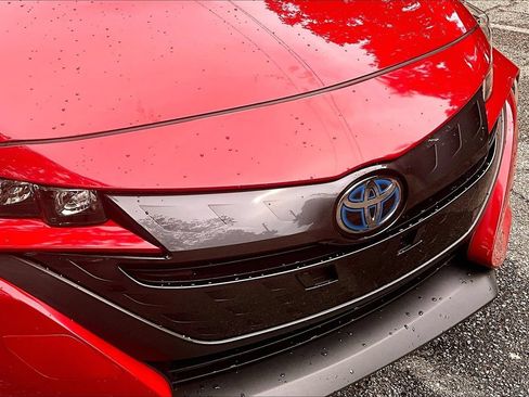 Used 2021 Toyota Prius Prime LE FWD image 33