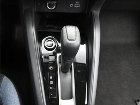 New 2025 Nissan Versa SV w/ Trunk Package image 23