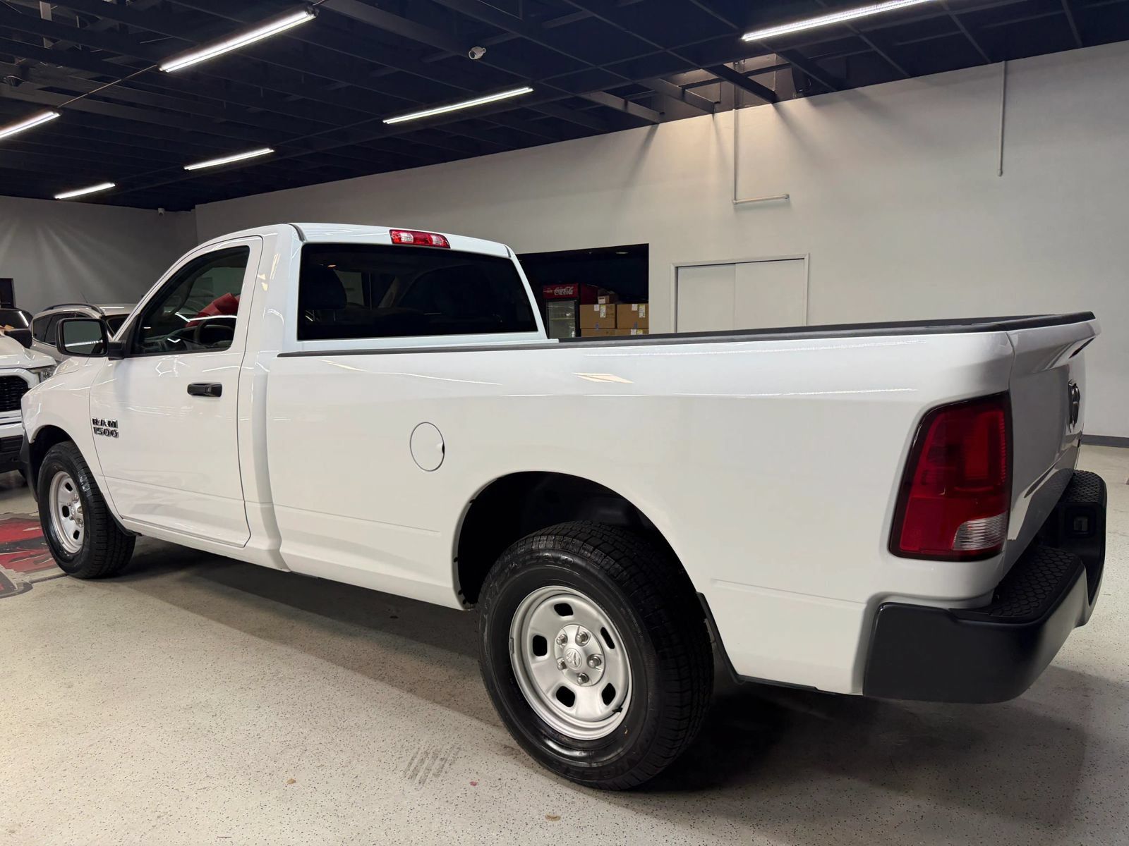 Used 2018 RAM 1500 Express RWD image 15