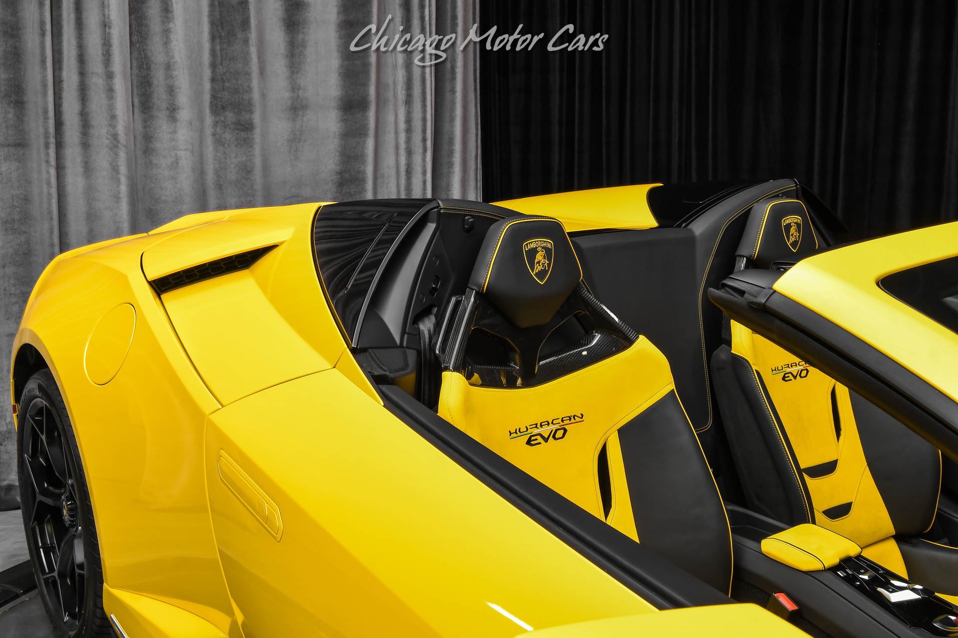 Used 2024 Lamborghini Huracan EVO AWD/4WD image 42