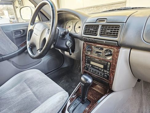 Used 2002 Subaru Forester Sport image 14