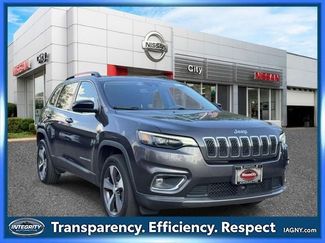 Used 2022 Jeep Cherokee Limited w/ Mopar Interior Package AWD/4WD video 1