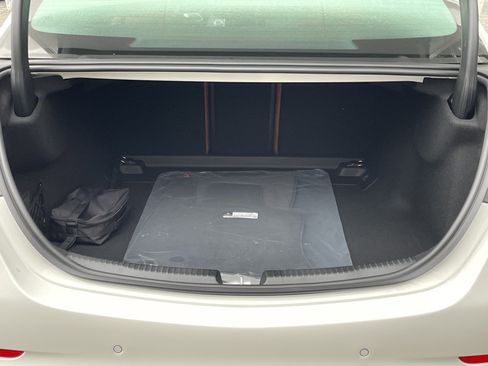 New 2026 Mercedes-Benz C 300 Sedan image 9