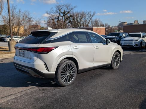 New 2026 Lexus RX 450h AWD image 2