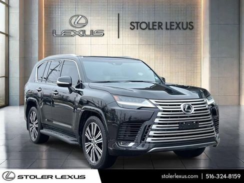 Used 2023 Lexus LX 600 4WD w/ Accessory Package (Z1) image 1
