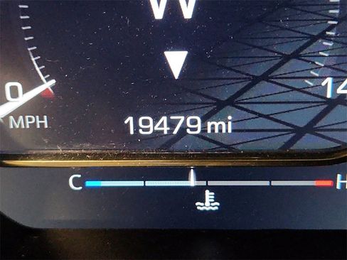 Certified 2024 GMC Sierra 1500 Denali Ultimate image 16