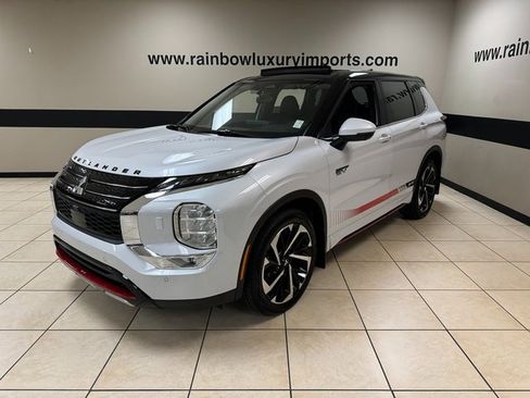 Used 2024 Mitsubishi Outlander Ralliart image 3