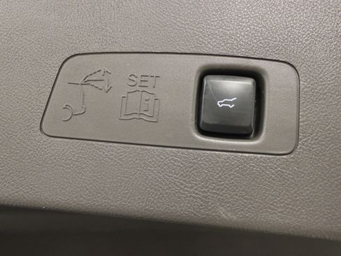 Used 2020 Lincoln Corsair Reserve image 28