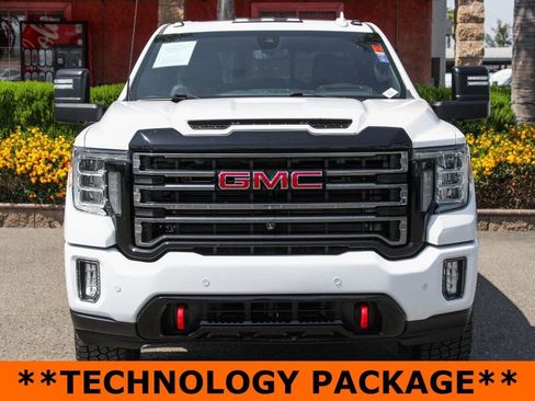 Used 2020 GMC Sierra 2500 AT4 w/ AT4 Premium Package image 3