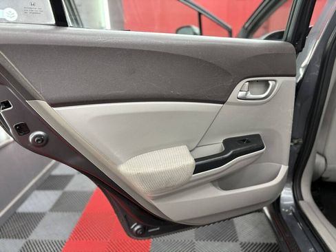 Used 2012 Honda Civic LX image 10