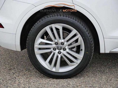 Used 2018 Audi Q5 Prestige w/ Prestige Package image 9