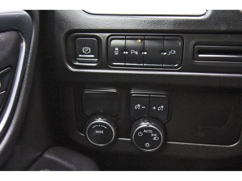 Used 2021 Chevrolet Suburban LT w/ Rear Media and Nav Package image 25