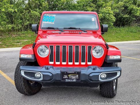 Used 2020 Jeep Wrangler Unlimited Sahara AWD/4WD image 4