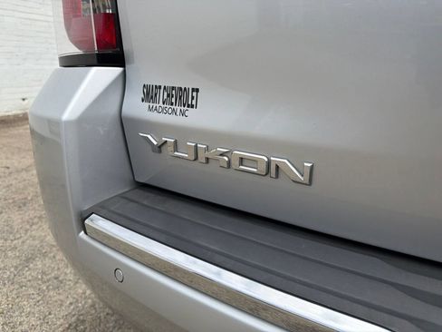 Used 2020 GMC Yukon Denali AWD/4WD image 18
