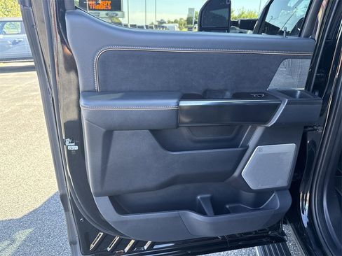 Used 2022 Ford F150 Platinum w/ Equipment Group 701A High image 23