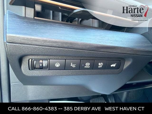 Certified 2024 Nissan Ariya AWD image 17