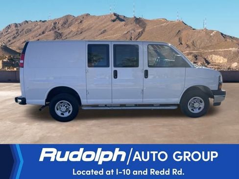 Used 2024 Chevrolet Express 2500 w/ Driver Convenience Package image 6