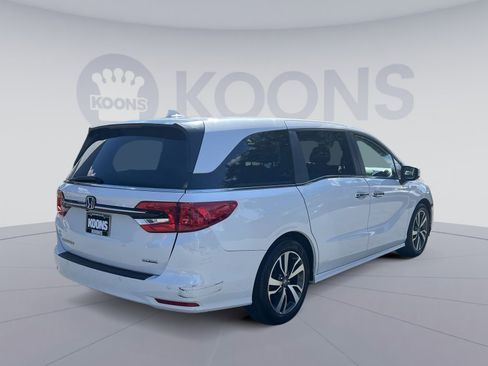 Used 2023 Honda Odyssey Touring image 7