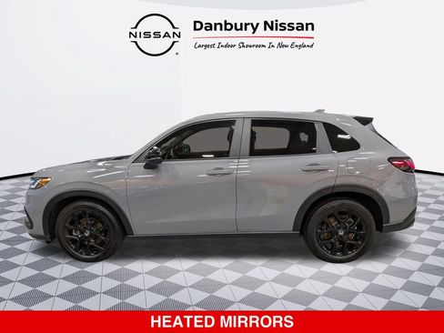 Used 2024 Honda HR-V Sport image 6