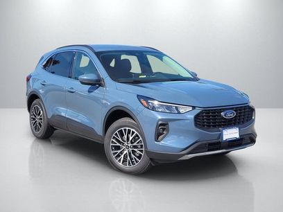 New 2025 Ford Escape SE
