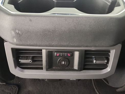 Used 2024 Ford F250 Lariat w/ Black Appearance Package image 22