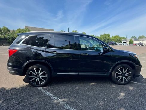 Used 2019 Honda Pilot Touring image 5