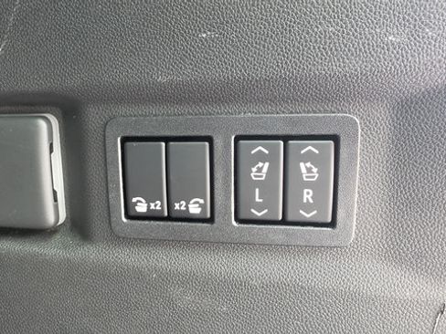 Used 2022 Chevrolet Tahoe High Country w/ Max Trailering Package AWD/4WD image 15