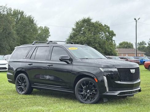 Used 2024 Cadillac Escalade Sport w/ Touring Package AWD/4WD image 15