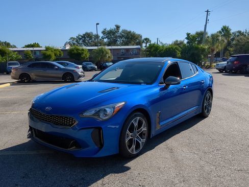 Used 2021 Kia Stinger GT-Line w/ Sun & Sound Package image 10