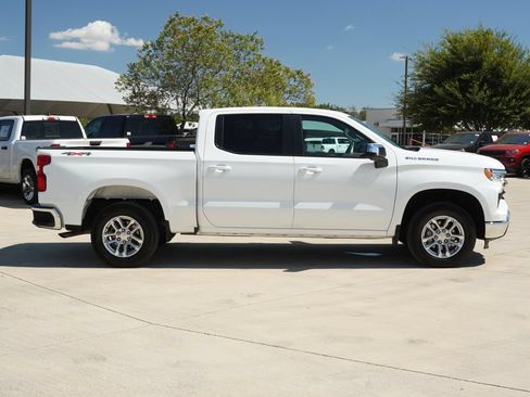Used 2025 Chevrolet Silverado 1500 LT w/ Safety Package AWD/4WD image 6