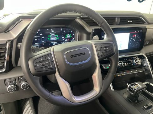 Used 2025 GMC Sierra 1500 Denali w/ Denali Reserve Package AWD/4WD image 26