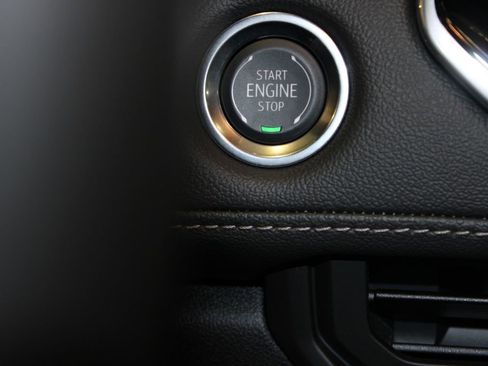 New 2026 Chevrolet Colorado LT image 36