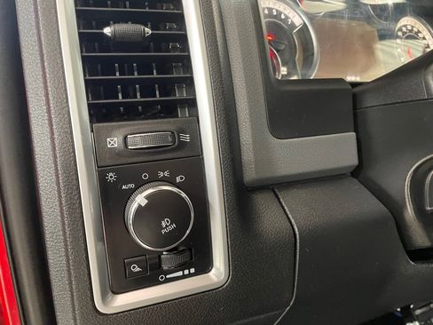 Used 2017 RAM 1500 Big Horn image 27