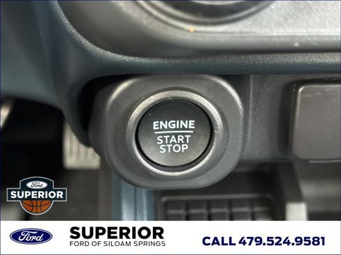 Used 2025 Ford Maverick Lobo image 26