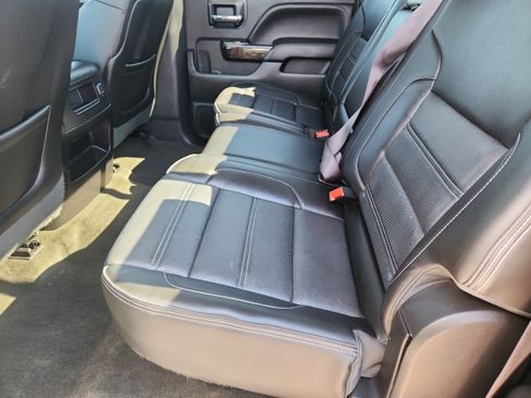 Used 2015 GMC Sierra 1500 Denali w/ Driver Alert Package AWD/4WD image 11
