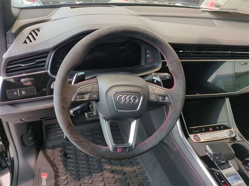 New 2026 Audi RS Q8 performance image 15