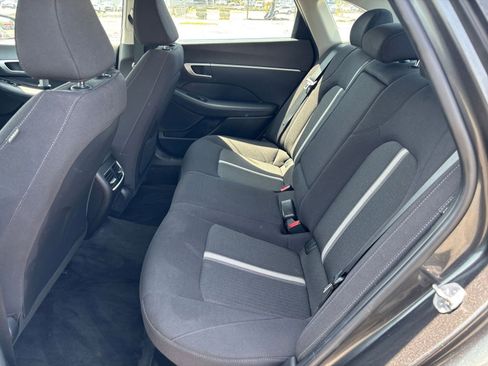 Used 2025 Hyundai Sonata SEL FWD image 22