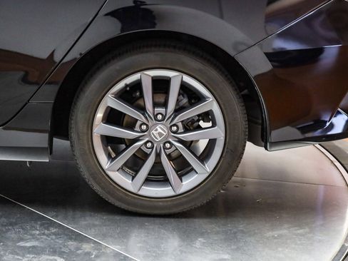 Used 2021 Honda Civic EX-L image 11