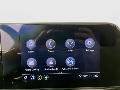 Used 2024 Chevrolet Trax LS w/ Driver Confidence Package FWD image 19