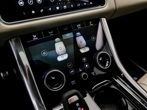 Used 2021 Land Rover Range Rover Sport HST image 59