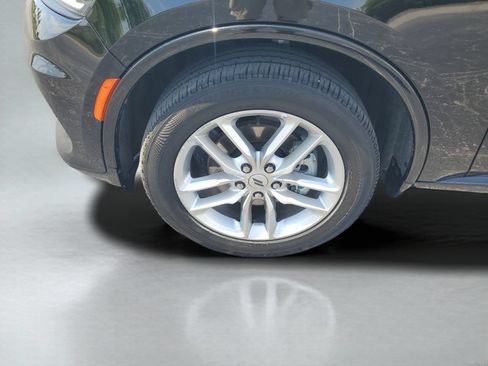 Used 2025 Dodge Durango GT AWD/4WD image 25