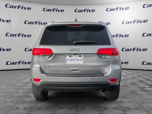 Used 2018 Jeep Grand Cherokee Laredo AWD/4WD image 4