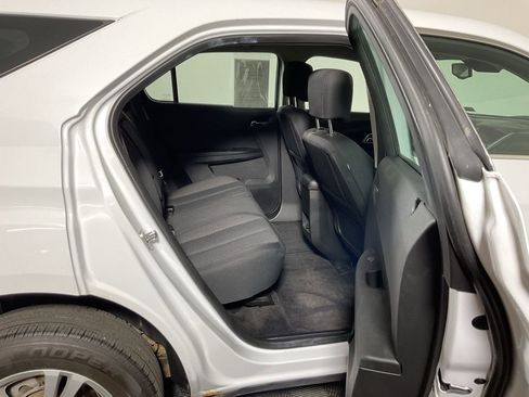 Used 2016 Chevrolet Equinox LS image 30