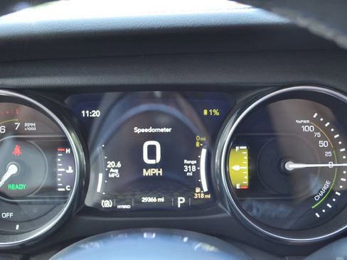 Used 2023 Jeep Wrangler Unlimited Sahara w/ Cold Weather Group AWD/4WD image 14